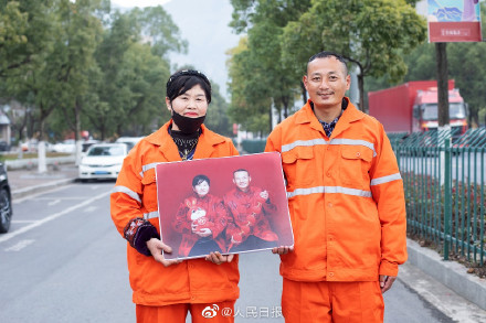 温暖传递！环卫工夫妻的春节CP照好有感染力