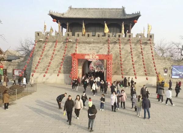 山东夏津:“黄河大集”上“文化味儿”十足 山东夏津:“黄河大集”上“文化味儿”十足