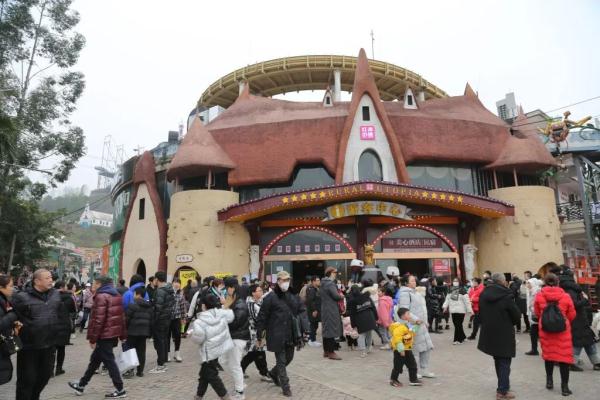 零售额156.67亿元！重庆春节消费市场扬眉“兔”气