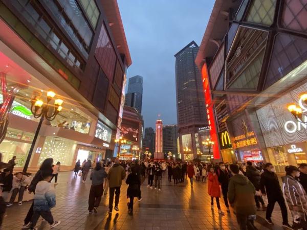 零售额156.67亿元！重庆春节消费市场扬眉“兔”气
