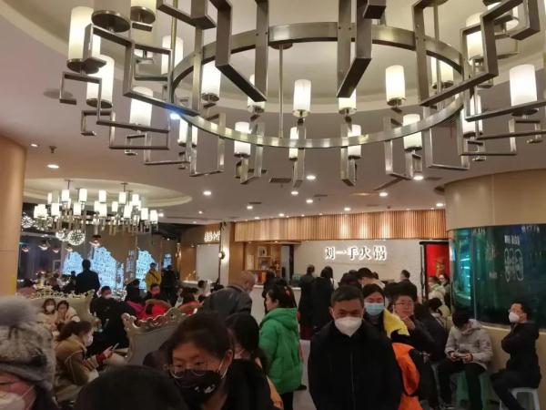 零售额156.67亿元！重庆春节消费市场扬眉“兔”气