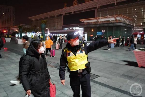 春节期间长三角热门景区日均近10万人