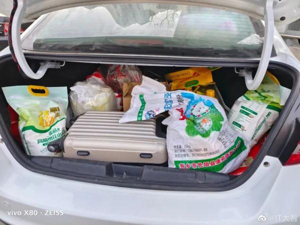 这年…又过完了…“全国统一的离家仪式”刷屏！