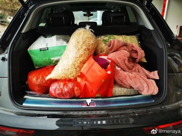 这年…又过完了…“全国统一的离家仪式”刷屏！