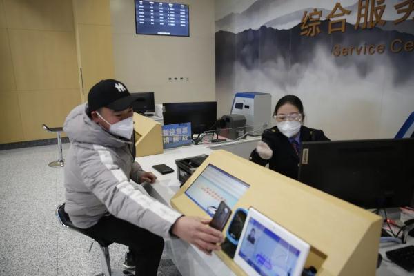 老家通了高铁,年味更浓了! 老家通了高铁,年味更浓了!