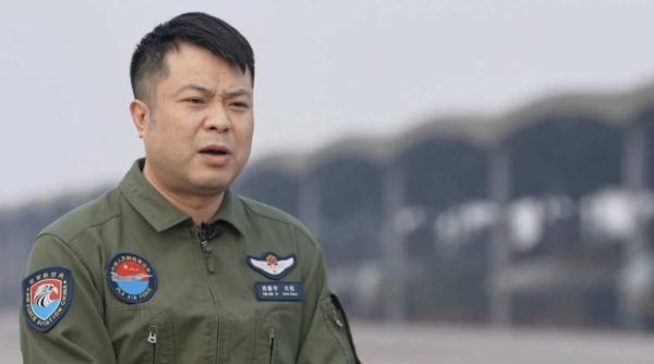 “我们老家伙先上!”现实比《流浪地球2》里更燃 “我们老家伙先上!”现实比《流浪地球2》里更燃