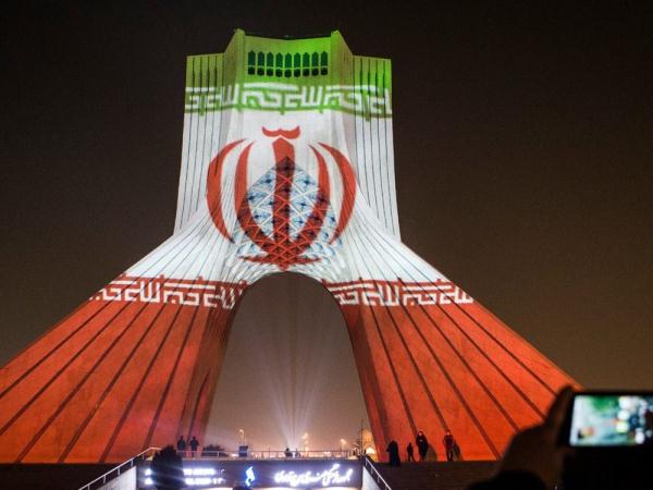 伊朗召见乌克兰外交官　抗议泽连斯基助手涉伊言论