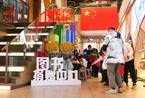 沈阳:文化年货散发浓郁年味 沈阳:文化年货散发浓郁年味