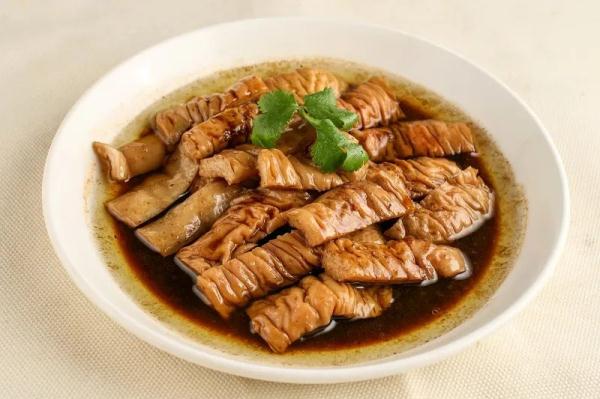 【健康资讯】“九转大肠”火上热搜！广东人爱吃的动物内脏，这么吃就对了