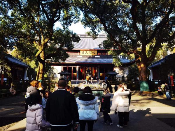 依旧壮怀激烈——探访杭州岳王庙