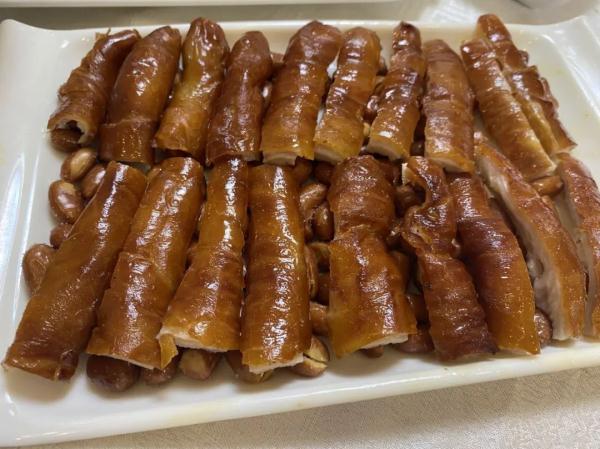 【健康资讯】“九转大肠”火上热搜！广东人爱吃的动物内脏，这么吃就对了