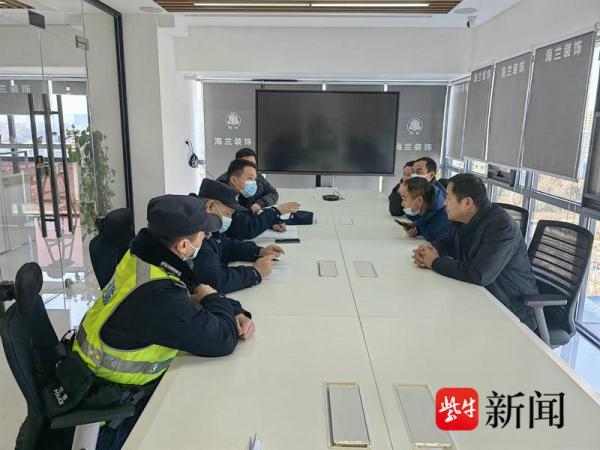 民警助力解决160余万元“烦薪事”，民工过完“幸福年”赶来送锦旗