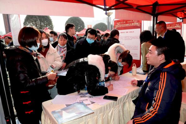 民生直通车|“归雁”返乡就业创业，底气在哪