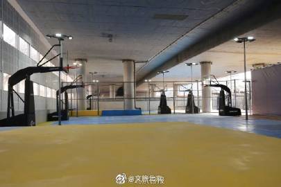 北京高架桥下首现儿童乐园篮球场 北京高架桥下首现儿童乐园篮球场