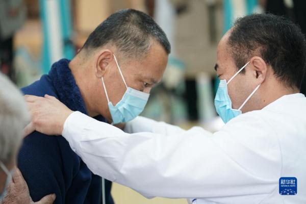 村里有了中医康复师