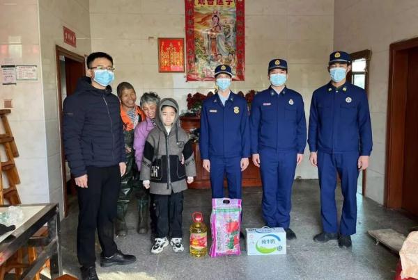 郑忠华消防救援站：用“敬业福”守护群众“平安福”