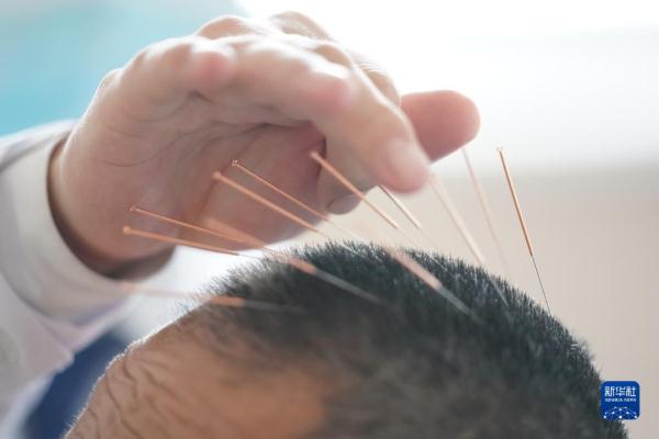 村里有了中医康复师