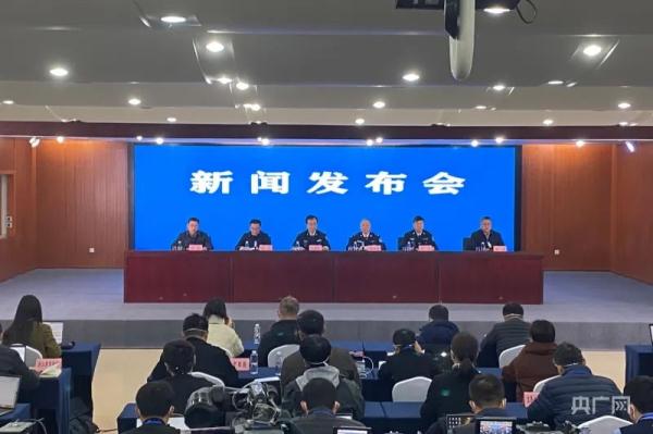 胡某宇尸检报告公开 发布会披露诸多细节→