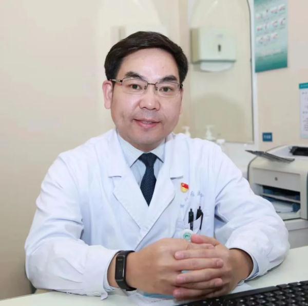 肿瘤专家回乡过年，过成了“大型义诊现场”