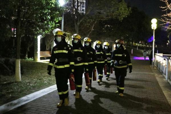 郑忠华消防救援站：用“敬业福”守护群众“平安福”