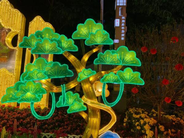 正式亮灯!在广州过元宵,也太浪漫了吧→ 正式亮灯!在广州过元宵,也太浪漫了吧→