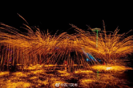 四川千灯胜景闹元宵