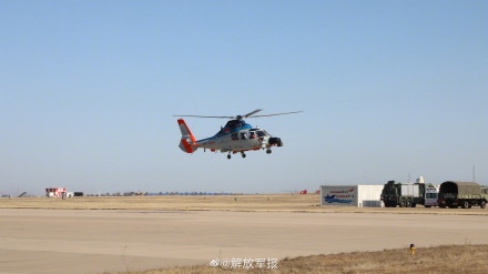 北部战区海军航空兵某团开展实战化飞行训练