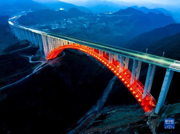壮美的贵州遵义大发渠特大桥 壮美的贵州遵义大发渠特大桥
