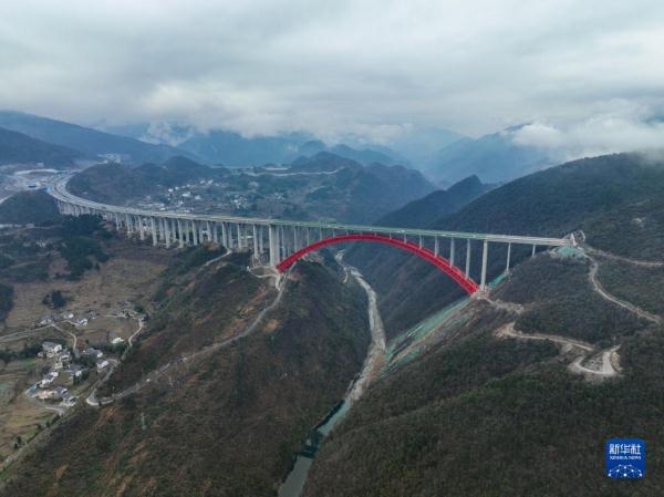 壮美的贵州遵义大发渠特大桥 壮美的贵州遵义大发渠特大桥