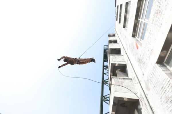 武警贵阳支队组织强化训练锤炼过硬本领 武警贵阳支队组织强化训练锤炼过硬本领