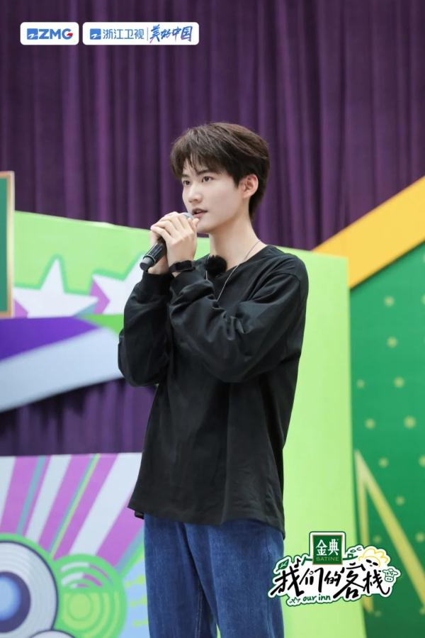 张柏芝任贤齐入住《我们的客栈》,笑泪感怀“青涩”故事 张柏芝任贤齐入住《我们的客栈》,笑泪感怀“青涩”故事