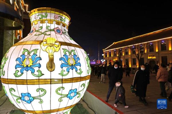 百年辽河老街璀璨花灯迎元宵 百年辽河老街璀璨花灯迎元宵