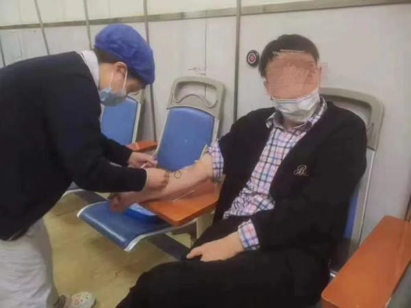 贵阳男子酒驾现场想逃跑！交警一查，是个“二进宫”