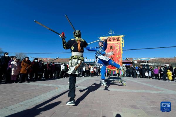 河北丰宁:非遗“黄旗武会”迎元宵 河北丰宁:非遗“黄旗武会”迎元宵