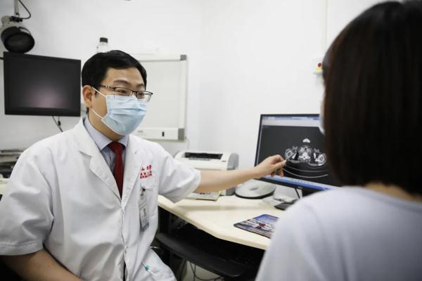 【健康科普】特别怕冷或者特别怕热，也许是这里出了问题...