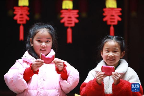 “咬春”迎立春