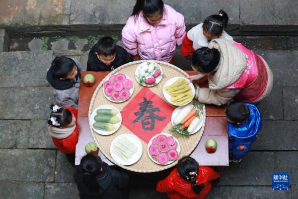 “咬春”迎立春