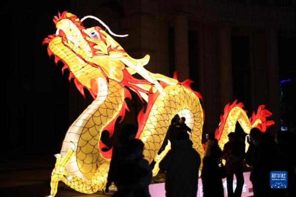 百年辽河老街璀璨花灯迎元宵 百年辽河老街璀璨花灯迎元宵