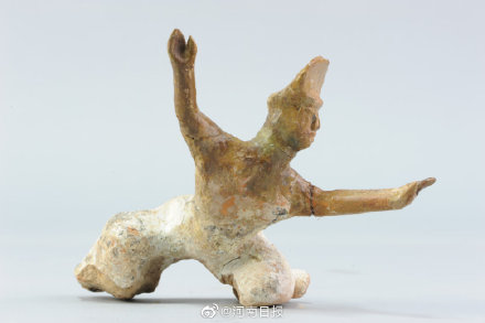 许昌博物馆上演汉代乐舞百戏 许昌博物馆上演汉代乐舞百戏