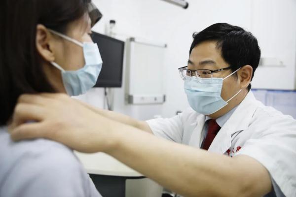 【健康科普】特别怕冷或者特别怕热，也许是这里出了问题...