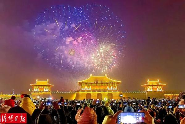 燃放30分钟！连“双层瀑布”都有！河南一地今晚这样看烟花