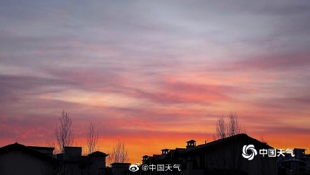 看梦幻天空！北京瑰丽朝霞美如大片