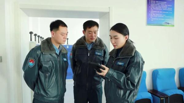 飒!“飞豹”女飞,带你看训练日常 飒!“飞豹”女飞,带你看训练日常