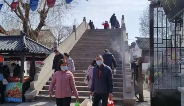 知名景区宣布关闭！上海人纷纷赶来打卡，网红店又开始人挤人