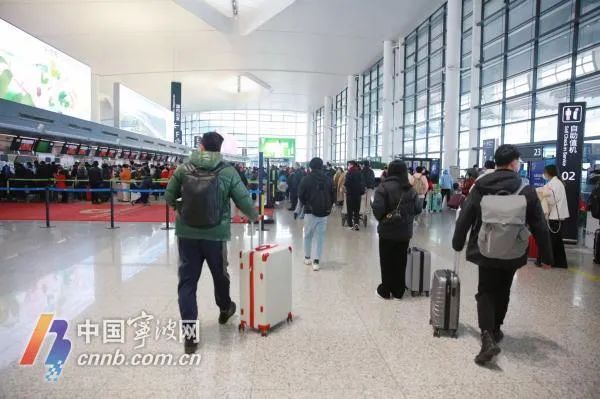 “白菜价”机票又来了!返程高峰过后,宁波出发机票价最低只要2位数…… “白菜价”机票又来了!返程高峰过后,宁波出发机票价最低只要2位数……