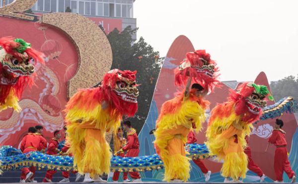 龙舞闹元宵