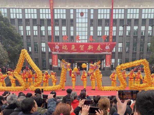 重庆璧山:多彩习俗闹元宵 重庆璧山:多彩习俗闹元宵