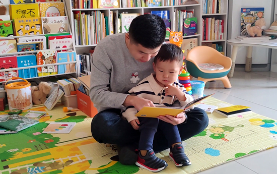 宝爸宝妈之烦恼：宝宝谁来带