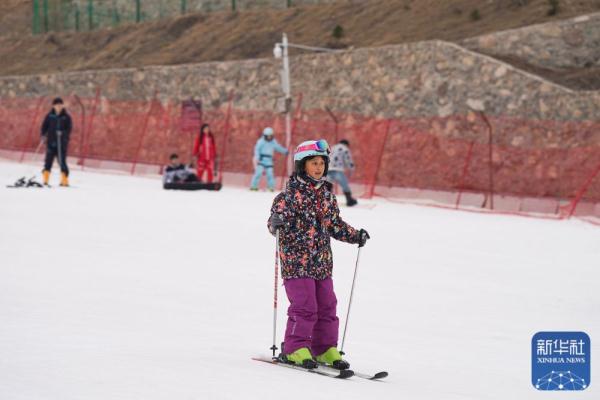 南方山村的“冰雪热”