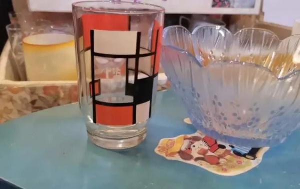 上海人家里都有的水杯，在这里还有得卖！